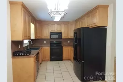 104 E Pine Street, Maiden, NC 28650 - Photo 7