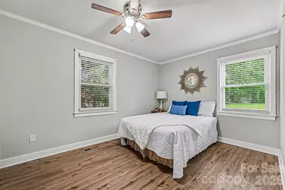 1599 Hillcrest Avenue, Lancaster, SC 29720 - Photo 7