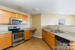 420 Zander Woods Ct, Mount Holly, NC 28120 - Photo 11