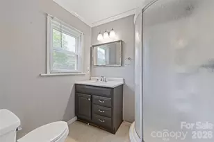 48 Medford Ave, Waynesville, NC 28786 - Photo 9