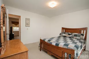 104 Richards Dr, Hendersonville, NC 28792 - Photo 19