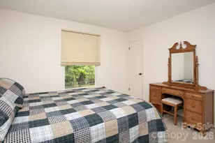 104 Richards Dr, Hendersonville, NC 28792 - Photo 21