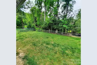104 Richards Drive, Hendersonville, NC 28792 - Photo 35