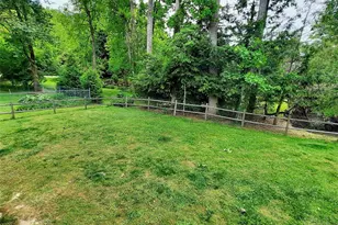 104 Richards Dr, Hendersonville, NC 28792 - Photo 35