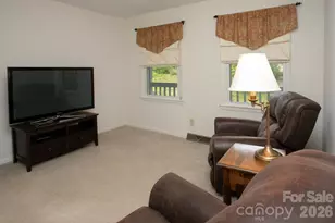 104 Richards Dr, Hendersonville, NC 28792 - Photo 25
