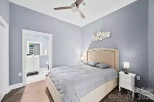 333 W Trade St, Charlotte, NC 28202 - Photo 13