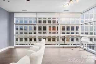 333 W Trade St, Charlotte, NC 28202 - Photo 11