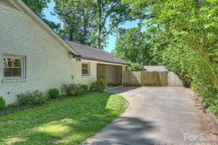 6610 Burlwood Rd, Charlotte, NC 28211 - Photo 25