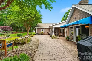 3650 Foxboro Ln NE, Hickory, NC 28601 - Photo 33