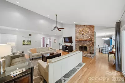 3650 Foxboro Lane NE, Hickory, NC 28601 - Photo 23