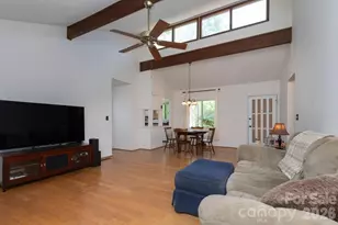 5 Wildwood Cir, Fletcher, NC 28732 - Photo 5