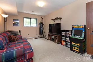 5 Wildwood Cir, Fletcher, NC 28732 - Photo 17