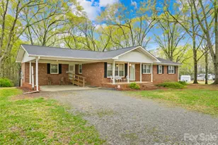 322 S Main St, Shelby, NC 28152 - Photo 5
