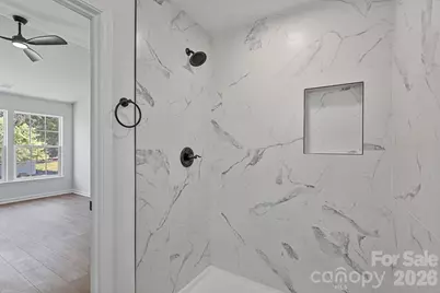 10410 Roundleaf Drive, Charlotte, NC 28213 - Photo 31