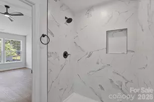 10410 Roundleaf Dr, Charlotte, NC 28213 - Photo 31