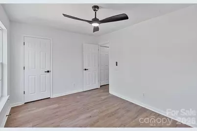 10410 Roundleaf Drive, Charlotte, NC 28213 - Photo 41