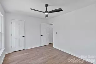 10410 Roundleaf Dr, Charlotte, NC 28213 - Photo 41