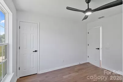 10410 Roundleaf Drive, Charlotte, NC 28213 - Photo 33