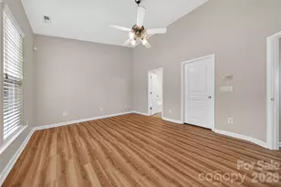 1389 Millbank Dr, Matthews, NC 28104 - Photo 9
