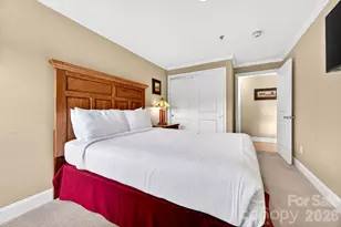 404 Bowling Park Rd, Asheville, NC 28803 - Photo 21
