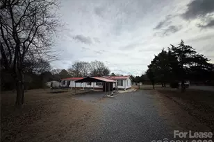 3805 Saluda Rd, Rock Hill, SC 29730 - Photo 3