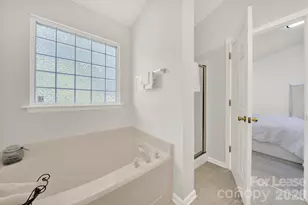 10541 Haddington Dr NW, Charlotte, NC 28269 - Photo 19
