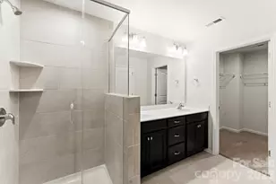 11010 Chalkbark Ln, Charlotte, NC 28262 - Photo 23