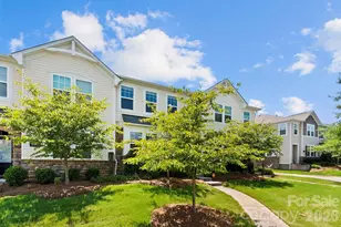 11010 Chalkbark Ln, Charlotte, NC 28262 - Photo 3