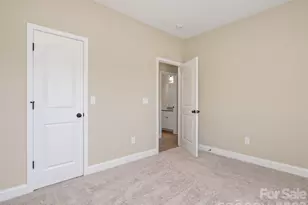 373 Barefoot Rdg, Clyde, NC 28721 - Photo 23