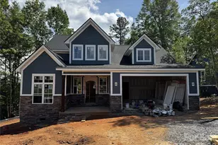 3821 54th Ave NE, Hickory, NC 28601 - Photo 1