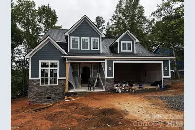3821 54th Avenue NE, Hickory, NC 28601 - Photo 1
