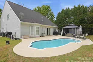 1103 Ross Brk Trce, York, SC 29745 - Photo 15