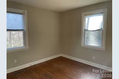 634 23rd Avenue NE, Hickory, NC 28601 - Photo 11