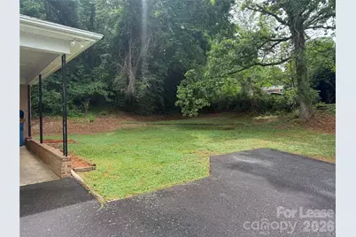 634 23rd Avenue NE, Hickory, NC 28601 - Photo 17