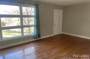 634 23rd Ave NE, Hickory, NC 28601 - Photo 3