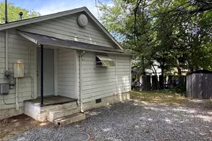1907 E Elm St, Gastonia, NC 28054 - Photo 13