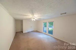 132 Serenity Cir, Hendersonville, NC 28792 - Photo 15