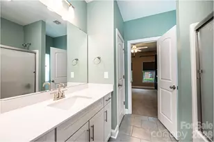 1809 Edgewater Dr NW, Conover, NC 28613 - Photo 29