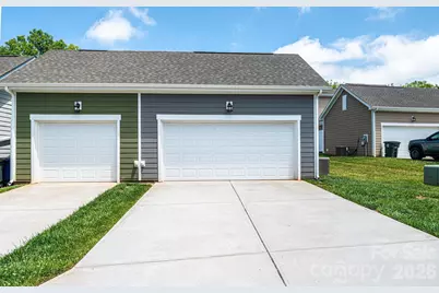 1809 Edgewater Drive NW, Conover, NC 28613 - Photo 9