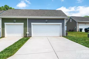 1809 Edgewater Dr NW, Conover, NC 28613 - Photo 9