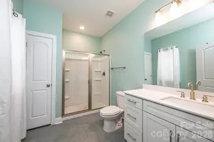 1809 Edgewater Dr NW, Conover, NC 28613 - Photo 23