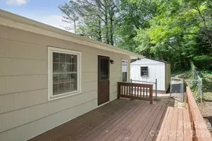 34 Wolfe Cove Rd, Asheville, NC 28804 - Photo 35