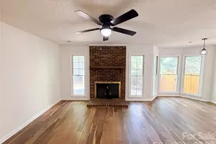 13622 Tynecastle Ln, Matthews, NC 28105 - Photo 3