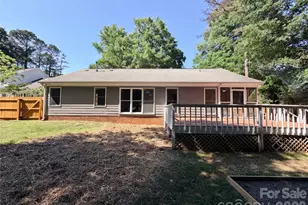 13622 Tynecastle Ln, Matthews, NC 28105 - Photo 5