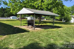 113 Kings Dr, Forest City, NC 28043 - Photo 35