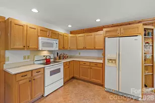 3341 Peniel Rd, Tryon, NC 28782 - Photo 15