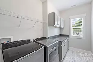 3030 Attaberry Dr, Charlotte, NC 28205 - Photo 29