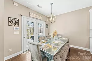 9527 Spurwig Ct, Charlotte, NC 28278 - Photo 11