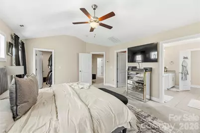 9527 Spurwig Court, Charlotte, NC 28278 - Photo 19