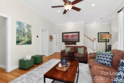 2248 Lyndhurst Avenue, Charlotte, NC 28203 - Photo 9